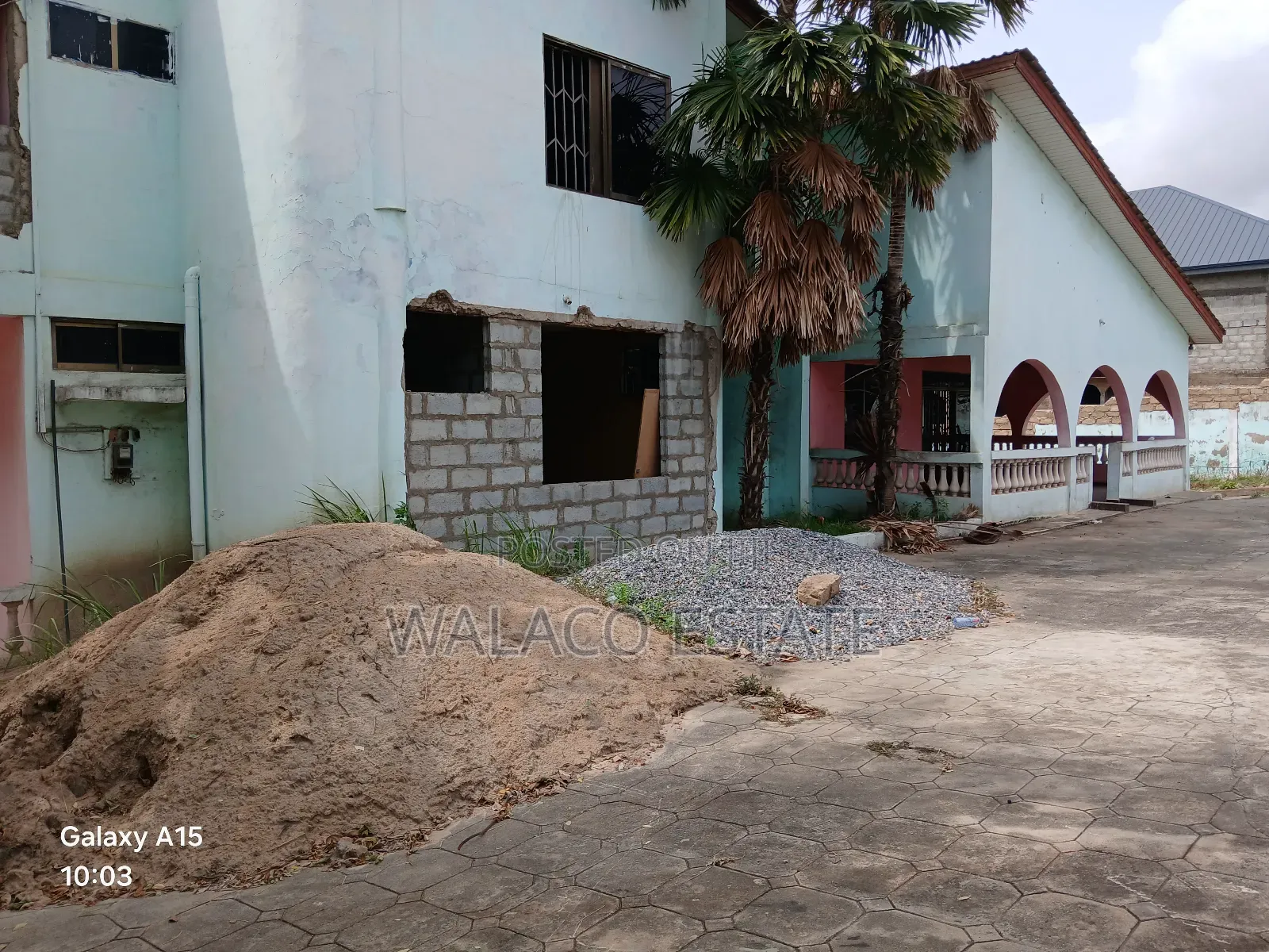 6bdrm Mansion in Walako Estate, Dome for sale