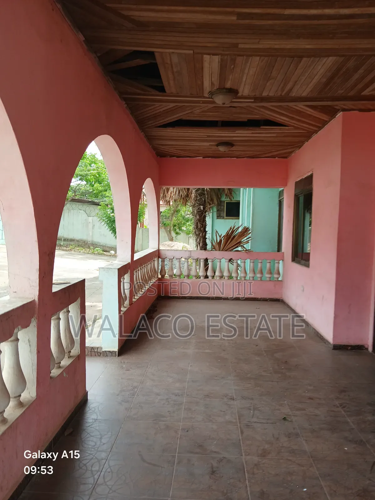 6bdrm Mansion in Walako Estate, Dome for sale