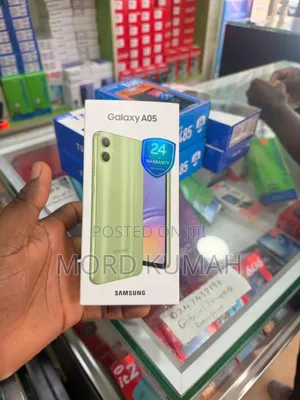 New Samsung Galaxy A05 64 GB Green