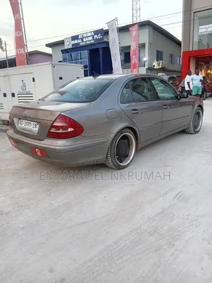 Mercedes-Benz E300 2015 Beige