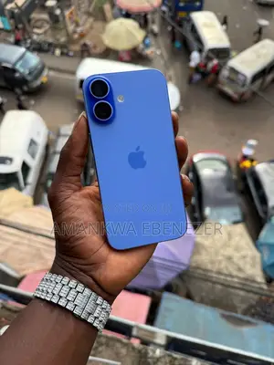 New Apple iPhone 16 128 GB Blue