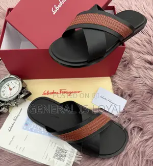 Salvatore Ferragamo Slippers / Cross