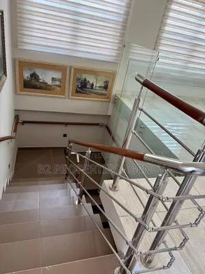 Furnished 4bdrm House in B2 Properties Agency, Accra Metropolitan