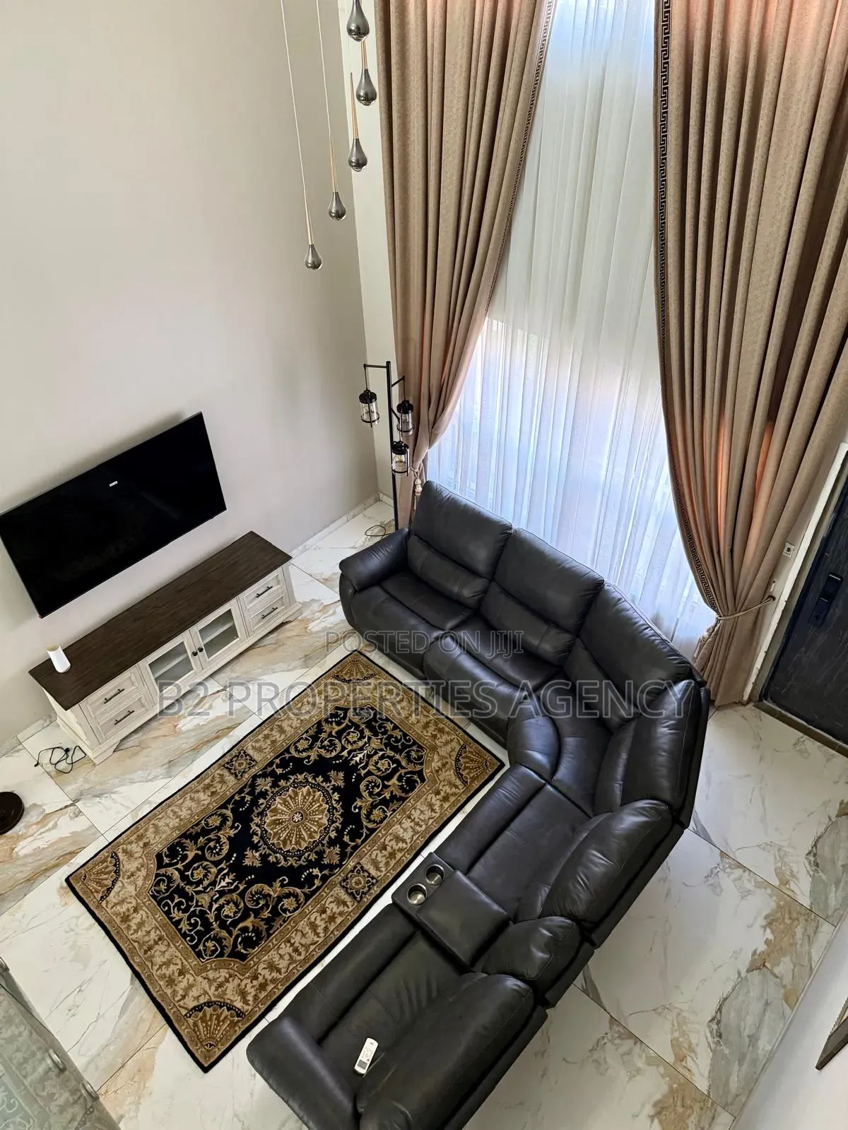 Furnished 4bdrm House in B2 Properties Agency, Accra Metropolitan