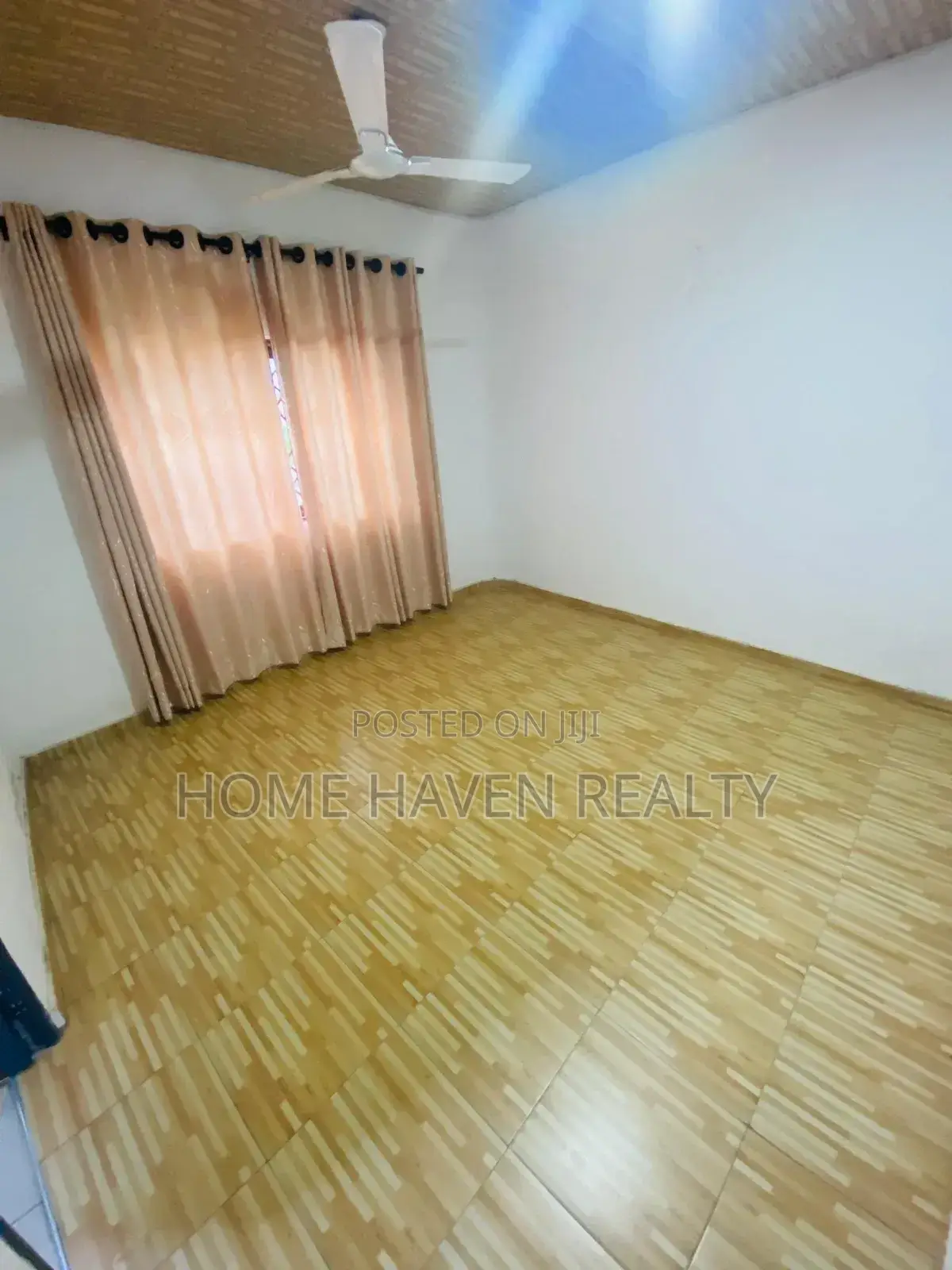 5bdrm House in Atomic Down, Dome for rent