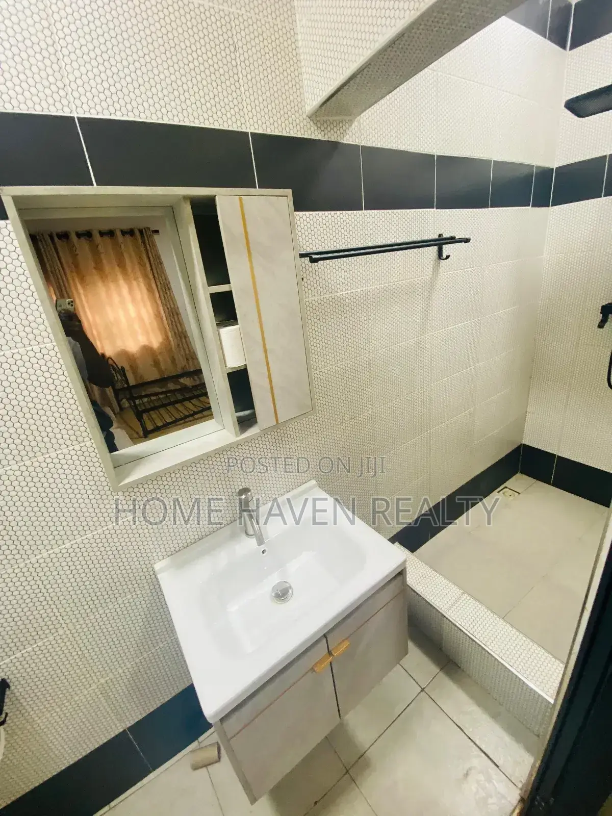 5bdrm House in Atomic Down, Dome for rent