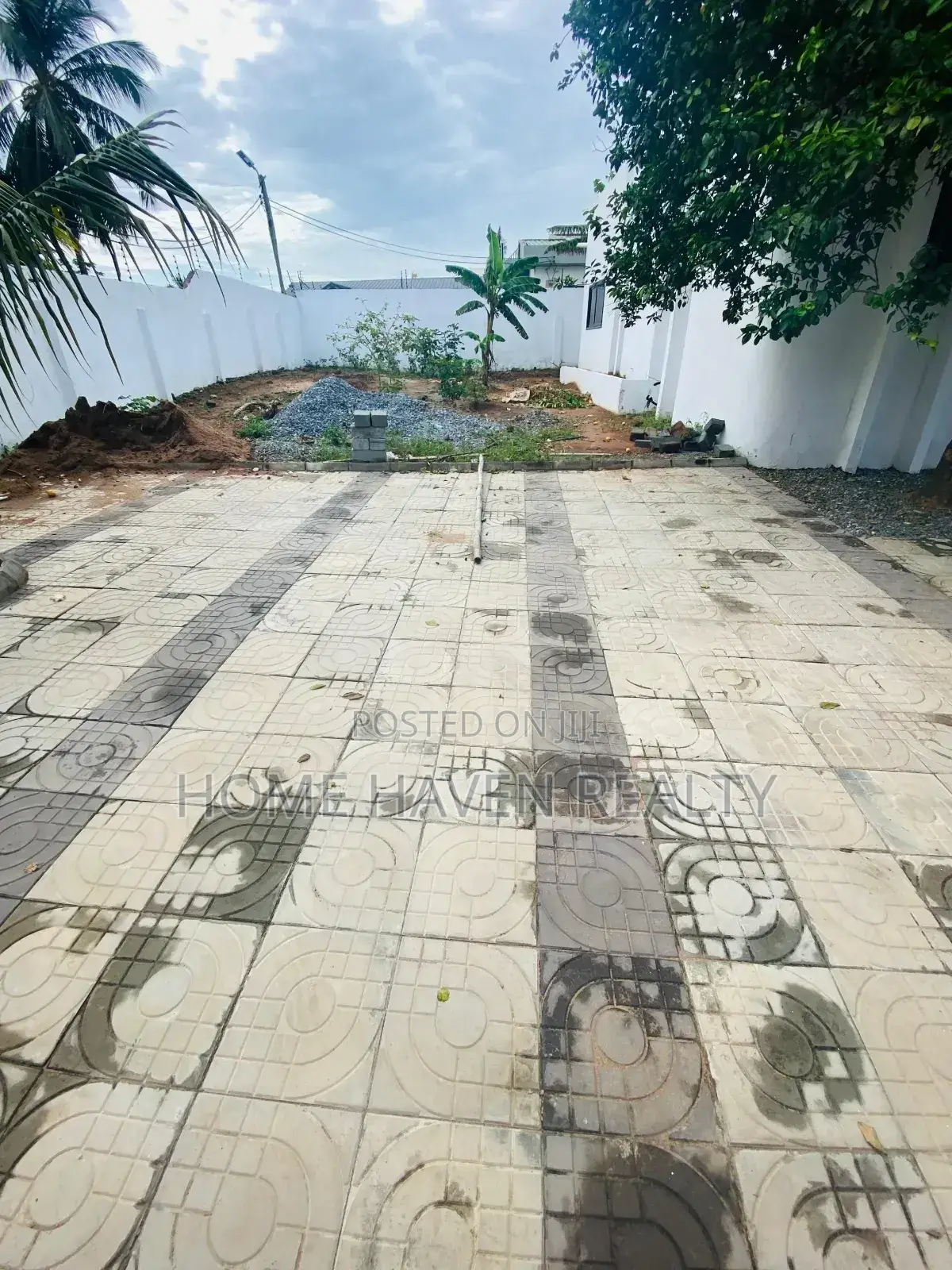 5bdrm House in Atomic Down, Dome for rent