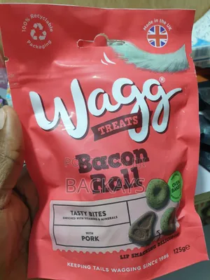 Wagg Bacon Roll Dog Treats