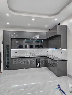 Luxury Kitchen Cabinets