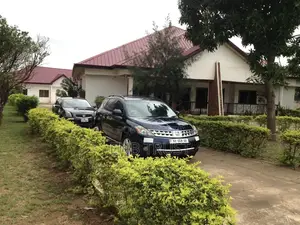 5bdrm House in Achimota, The Mall for sale