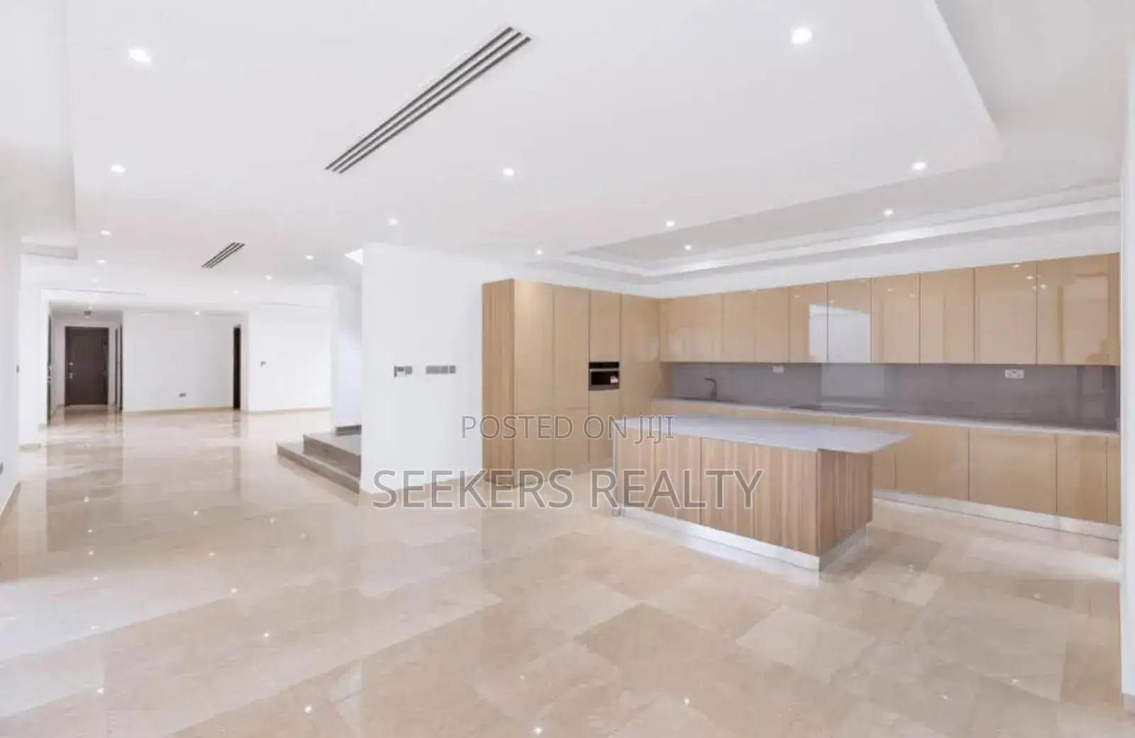 4bdrm House in Seekers Realty, Cantonments for rent