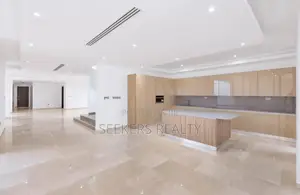 4bdrm House in Seekers Realty, Cantonments for rent