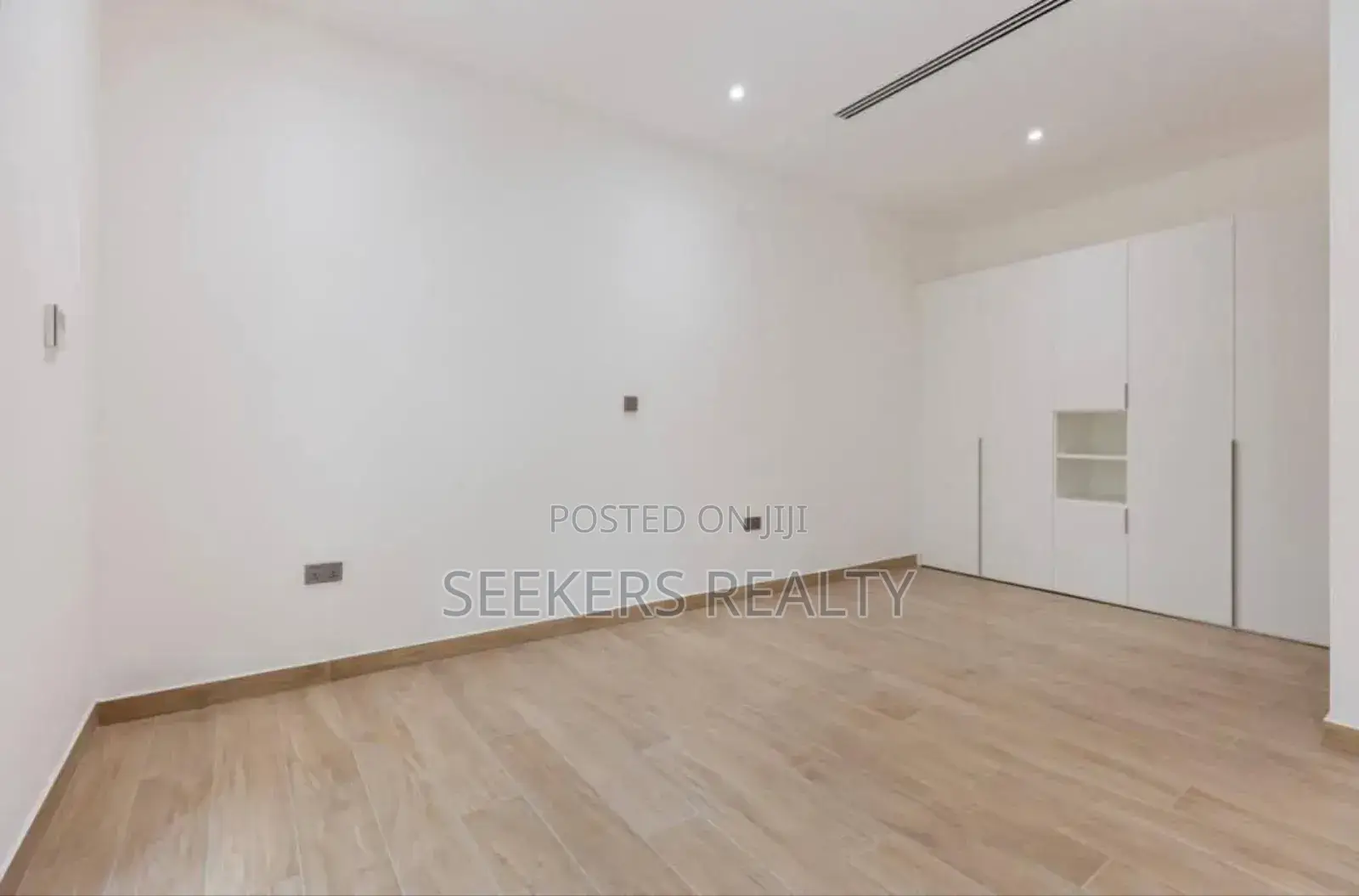 4bdrm House in Seekers Realty, Cantonments for rent
