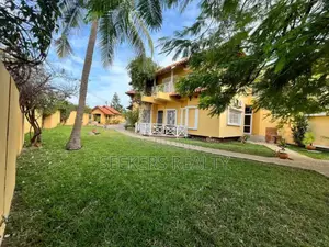 10bdrm Mansion in Seekers Realty, Labone for sale