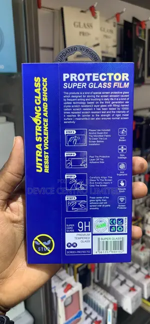 iPhone 16 Pro Max Protector