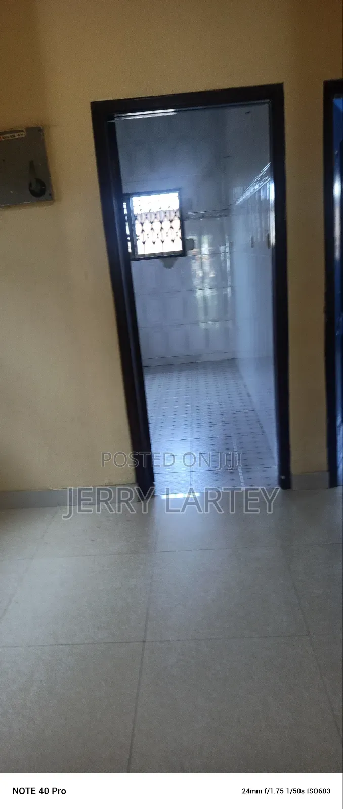 3bdrm Apartment in Dansoman Accountant for rent