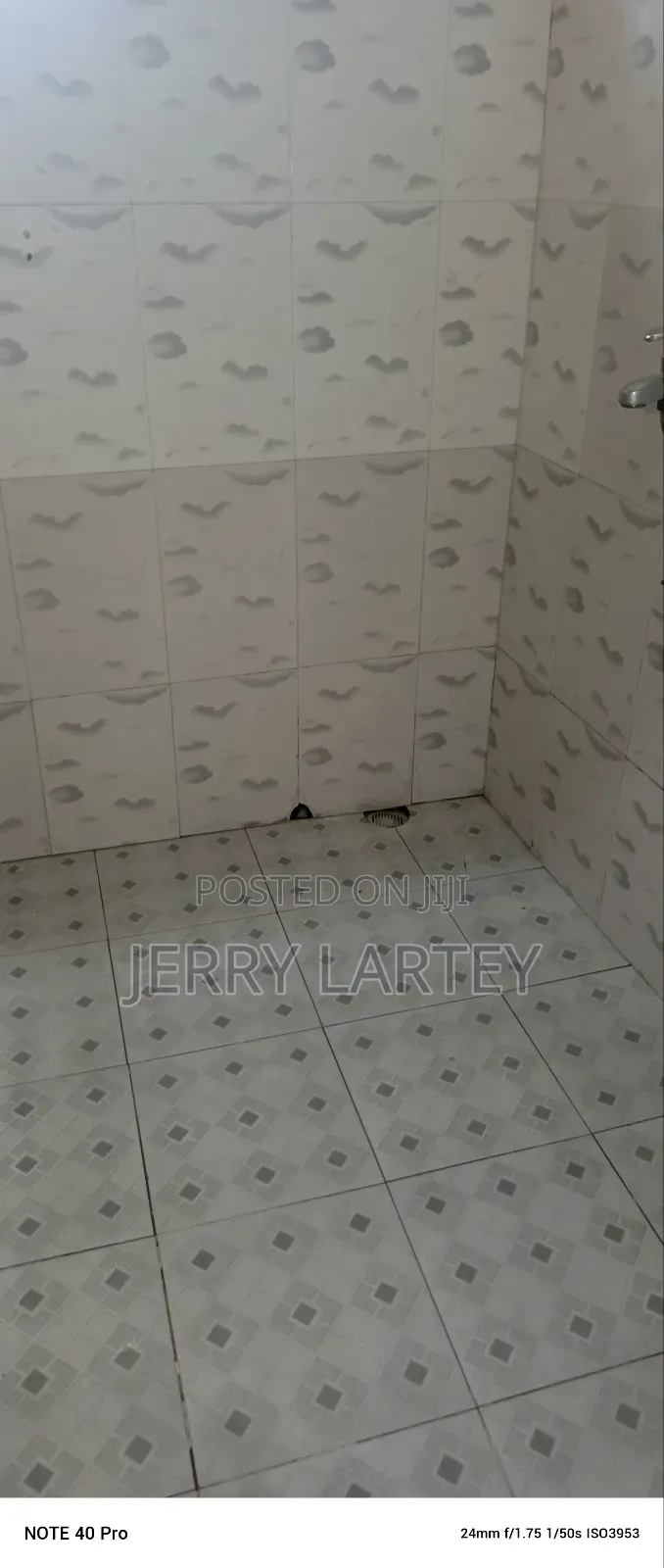 3bdrm Apartment in Dansoman Accountant for rent