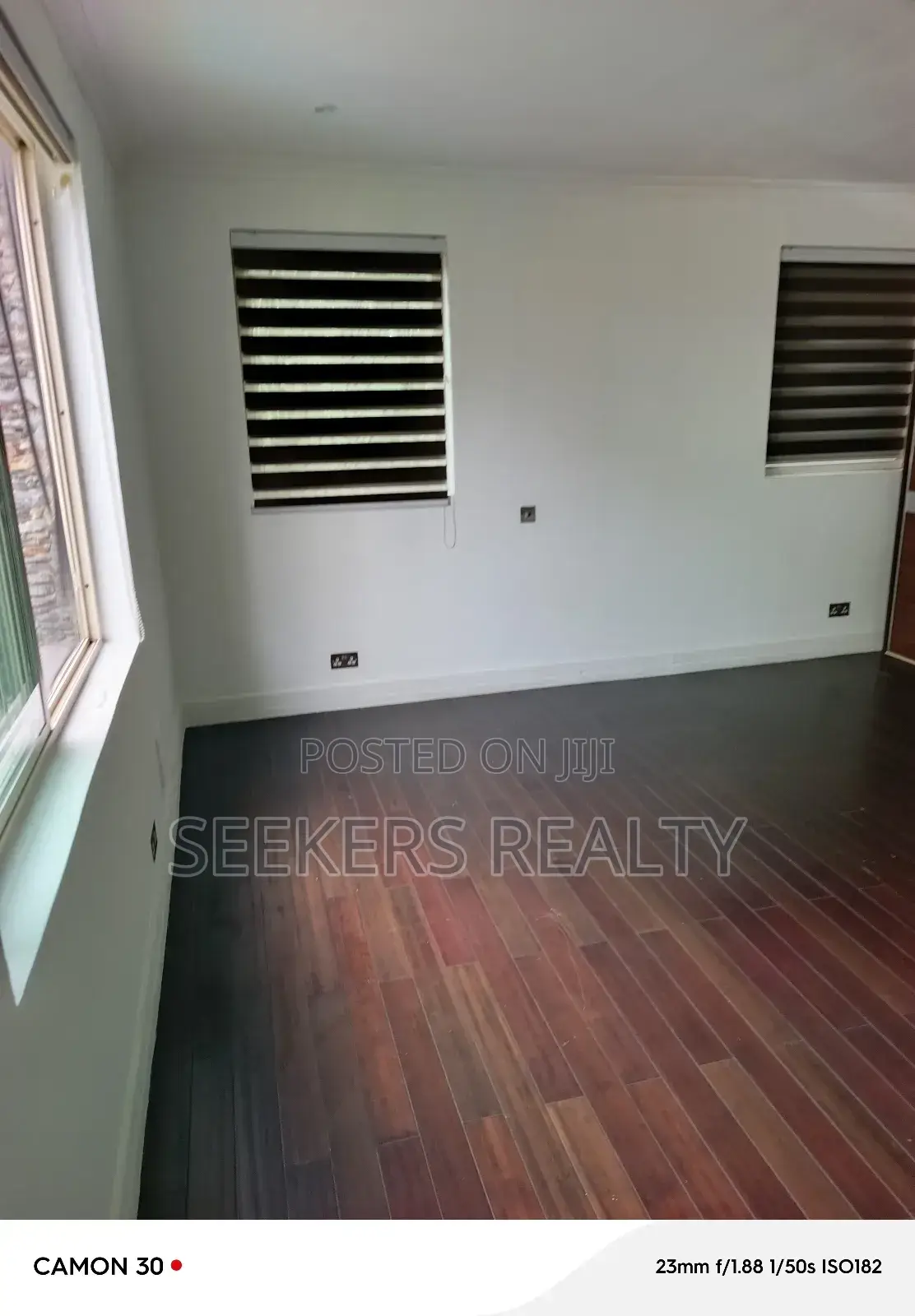 4bdrm Townhouse / Terrace in Seekers Realty, Cantonments for rent