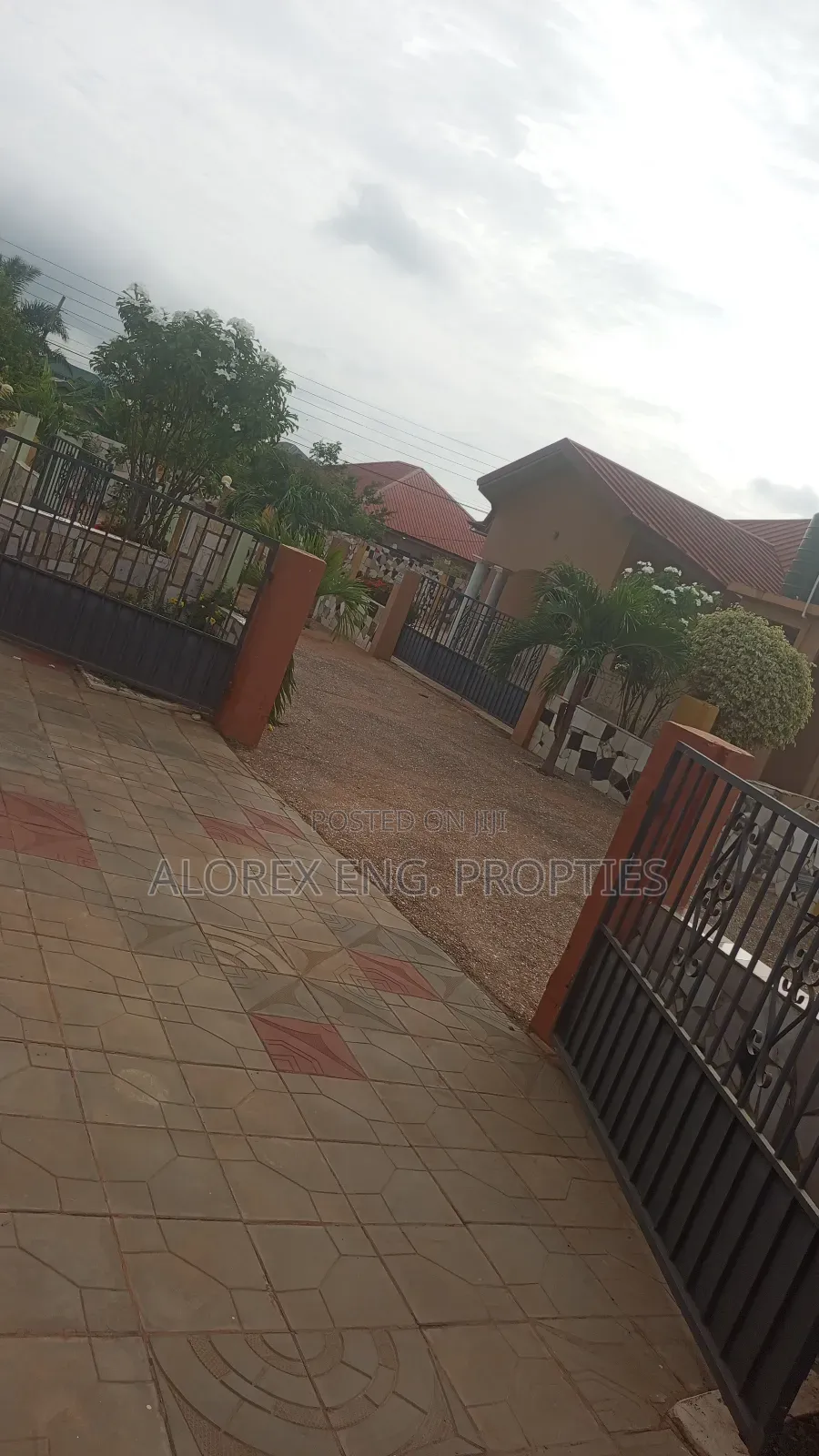 2bdrm House in Gated Community, Oyarifa for rent