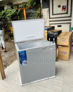 Newly Made Midea 200ltrs Single Door Chest Freezer(Gray).