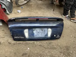 2000 - 2006 Nissan Sentra Back Boot Available