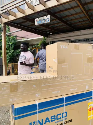 Brand New TCL Q85h. 860 Watts Wifi Sound System