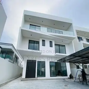5bdrm House in Seekers Realty, East Legon for sale