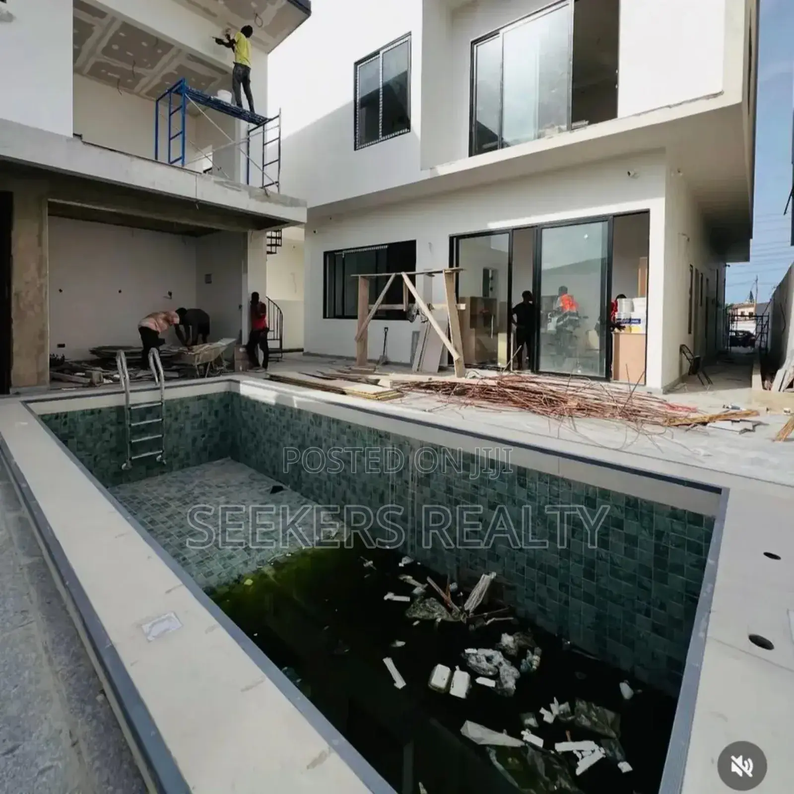 5bdrm House in Seekers Realty, East Legon for sale