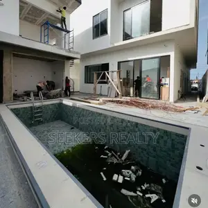 5bdrm House in Seekers Realty, East Legon for sale