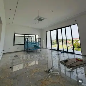 5bdrm House in Seekers Realty, East Legon for sale