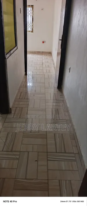 1bdrm Apartment in Dansoman Exhibition for rent
