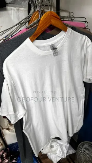 Quality and Affordable Round Neck From Usa  6436