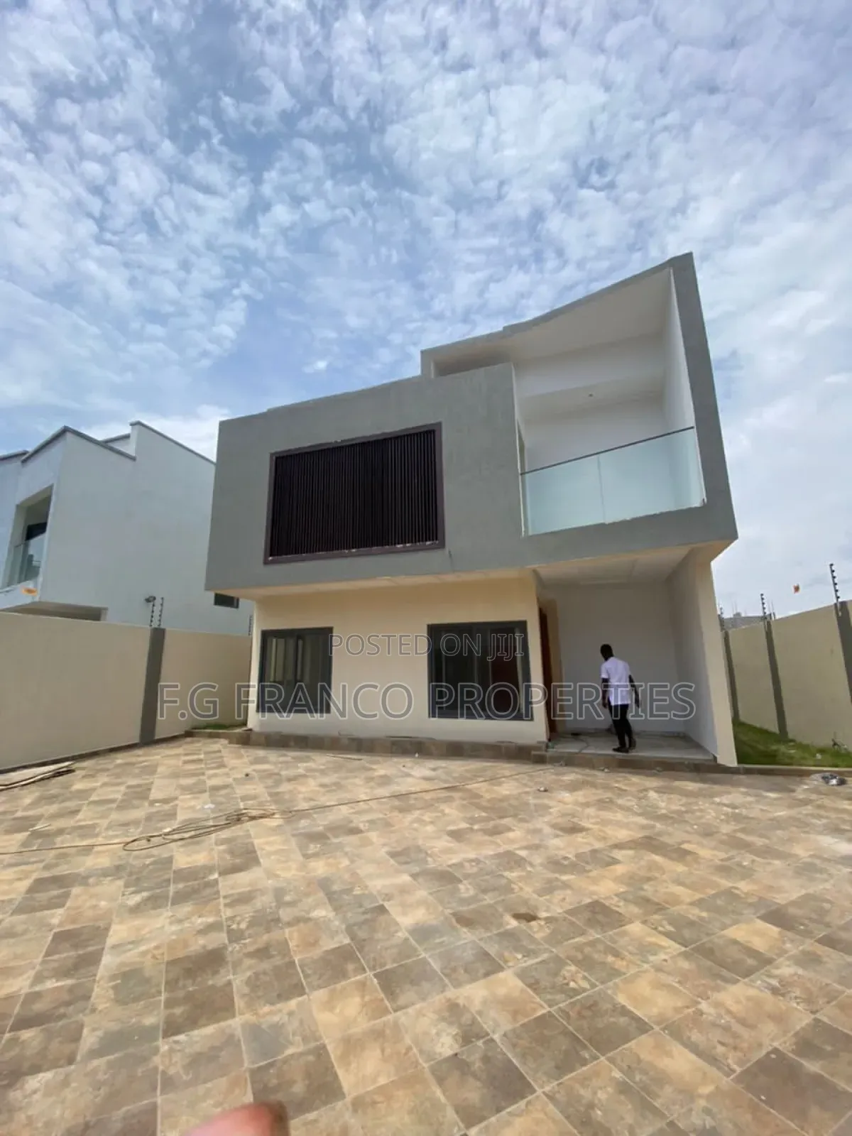 4bdrm House in K.G. Franco, Airport Residential Area for sale