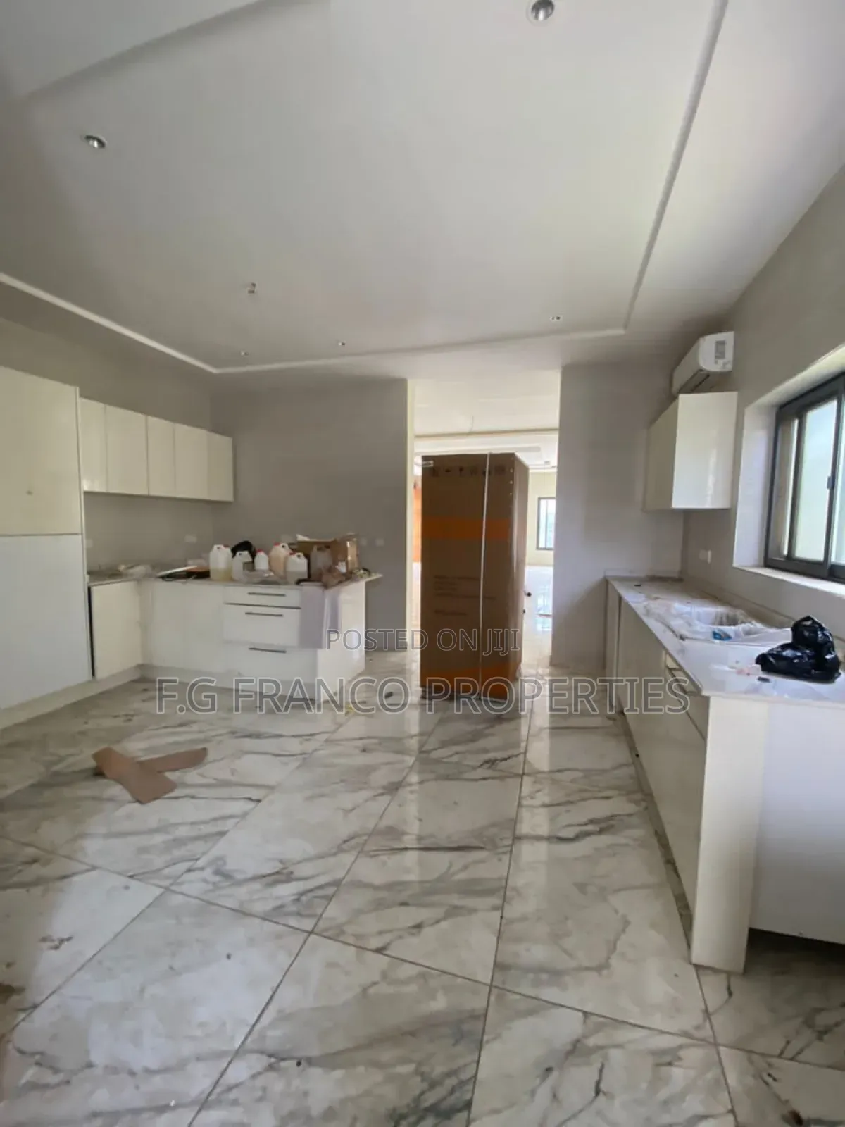 4bdrm House in K.G. Franco, Airport Residential Area for sale