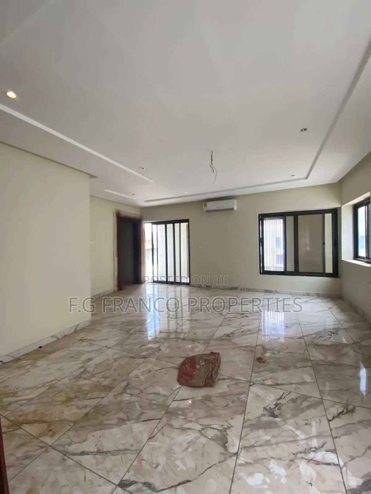 4bdrm House in K.G. Franco, Airport Residential Area for sale