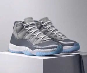 Air Jordan 11 High Retro