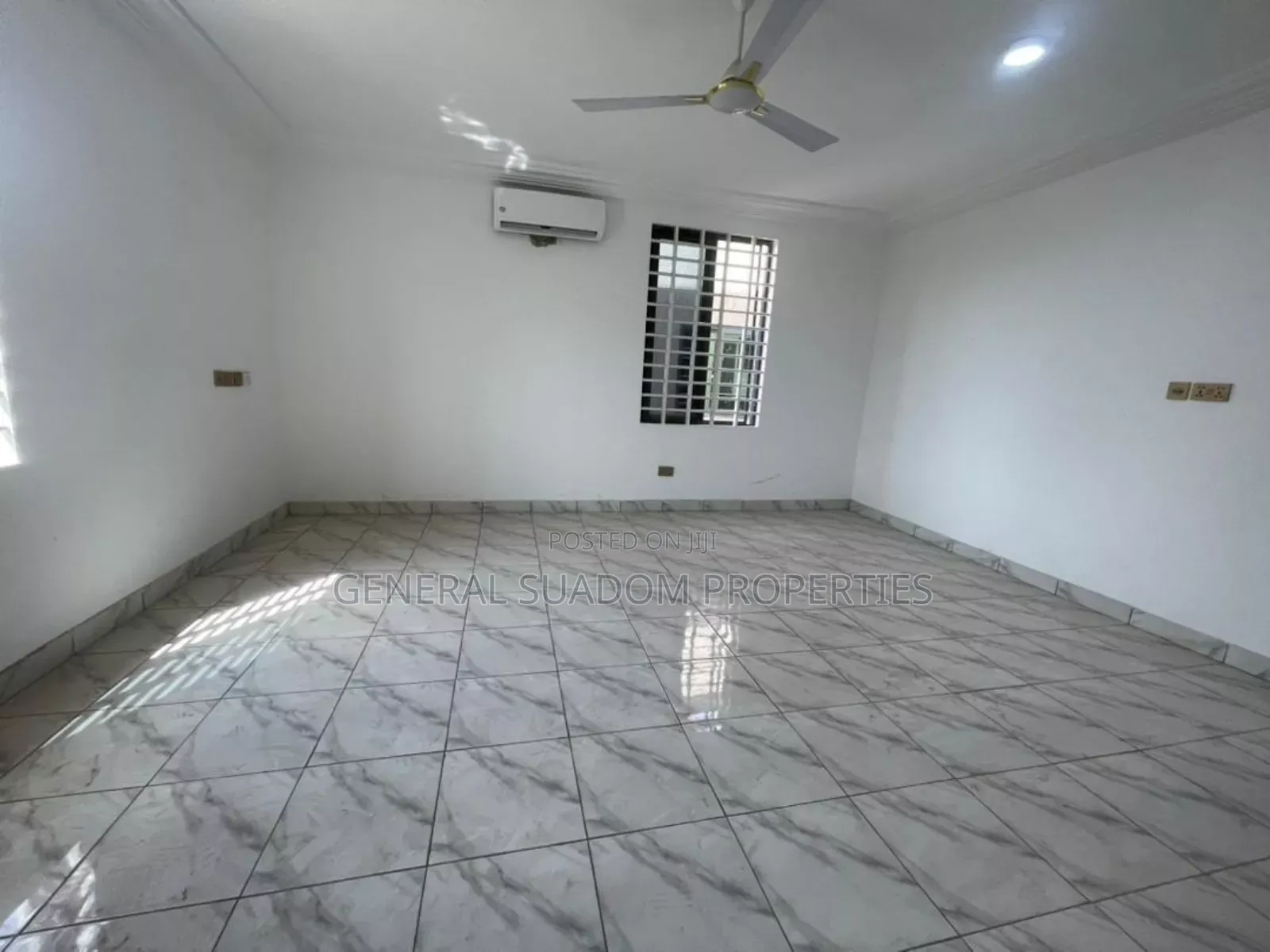 2bdrm Apartment in Suadom Properties, Baatsona Total for rent