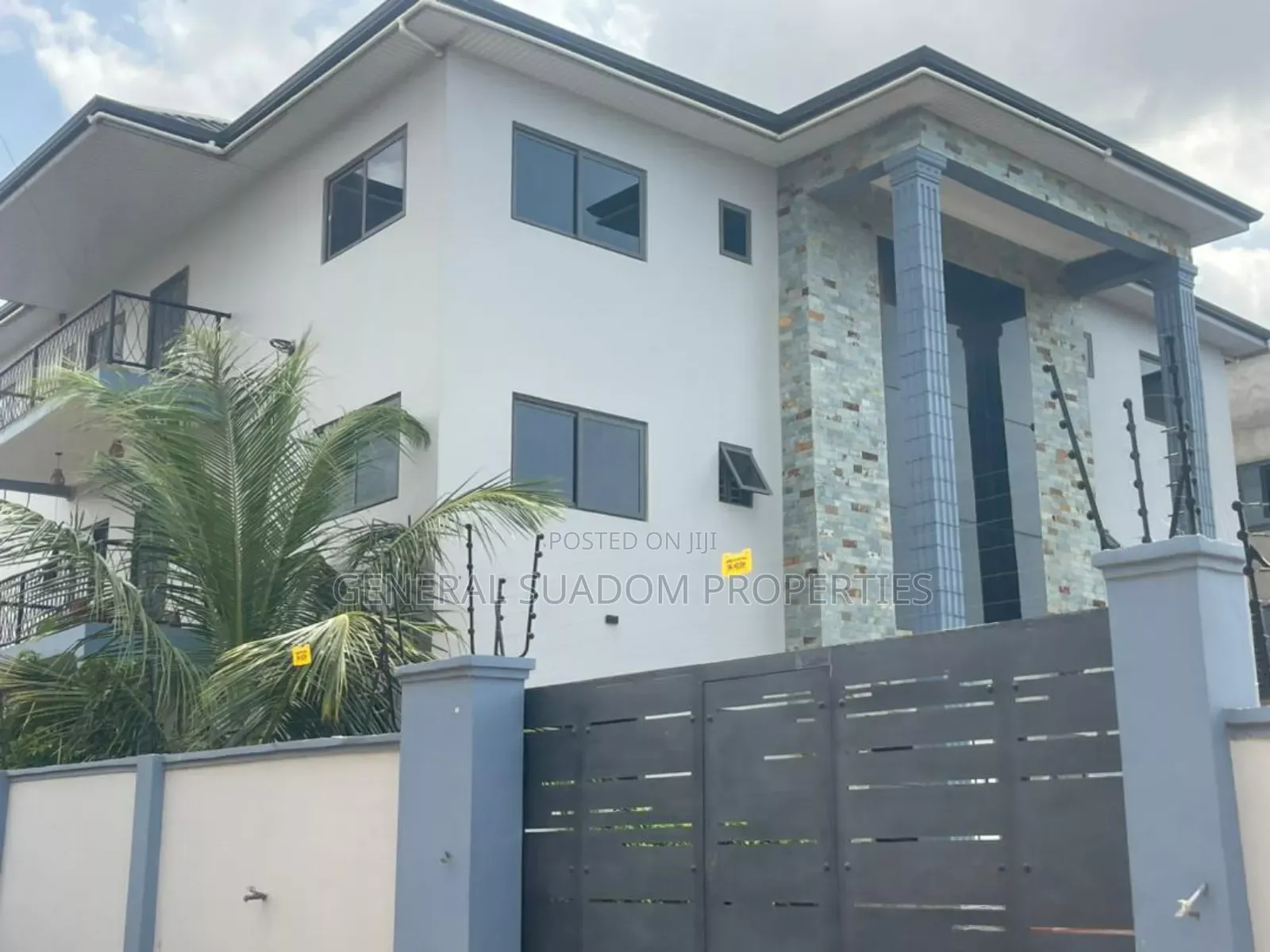 2bdrm Apartment in Suadom Properties, Baatsona Total for rent