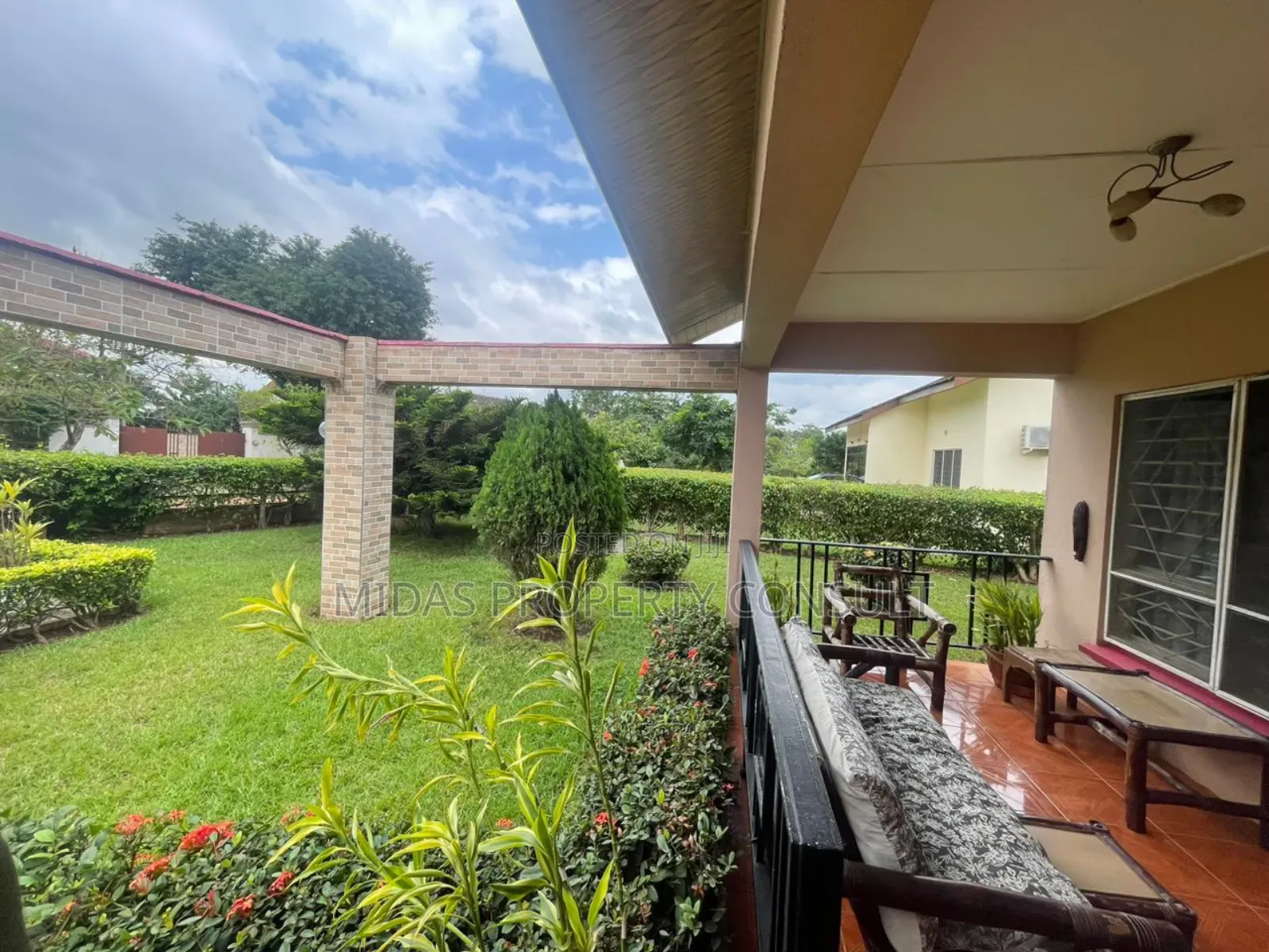 3bdrm House in Acp Estates, Pokuase for sale