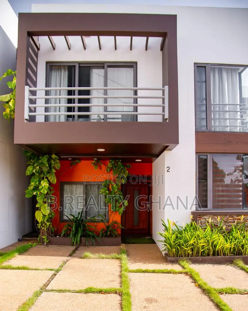 Furnished 3bdrm Apartment in Kanda for rent