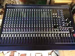 Yamaha Mg24 Mixer