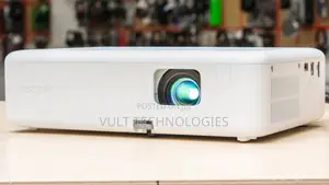 Epson Co W01 3000 Lumens Projector