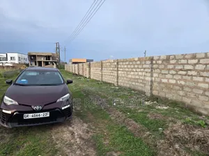 Nice and Neat Residence Full Plots at Prampram