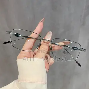Myopia Style Glasses