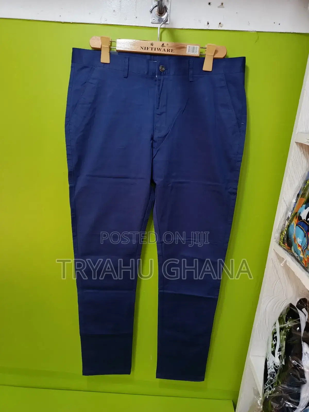 Polo Khaki Trousers For Smooth Feel