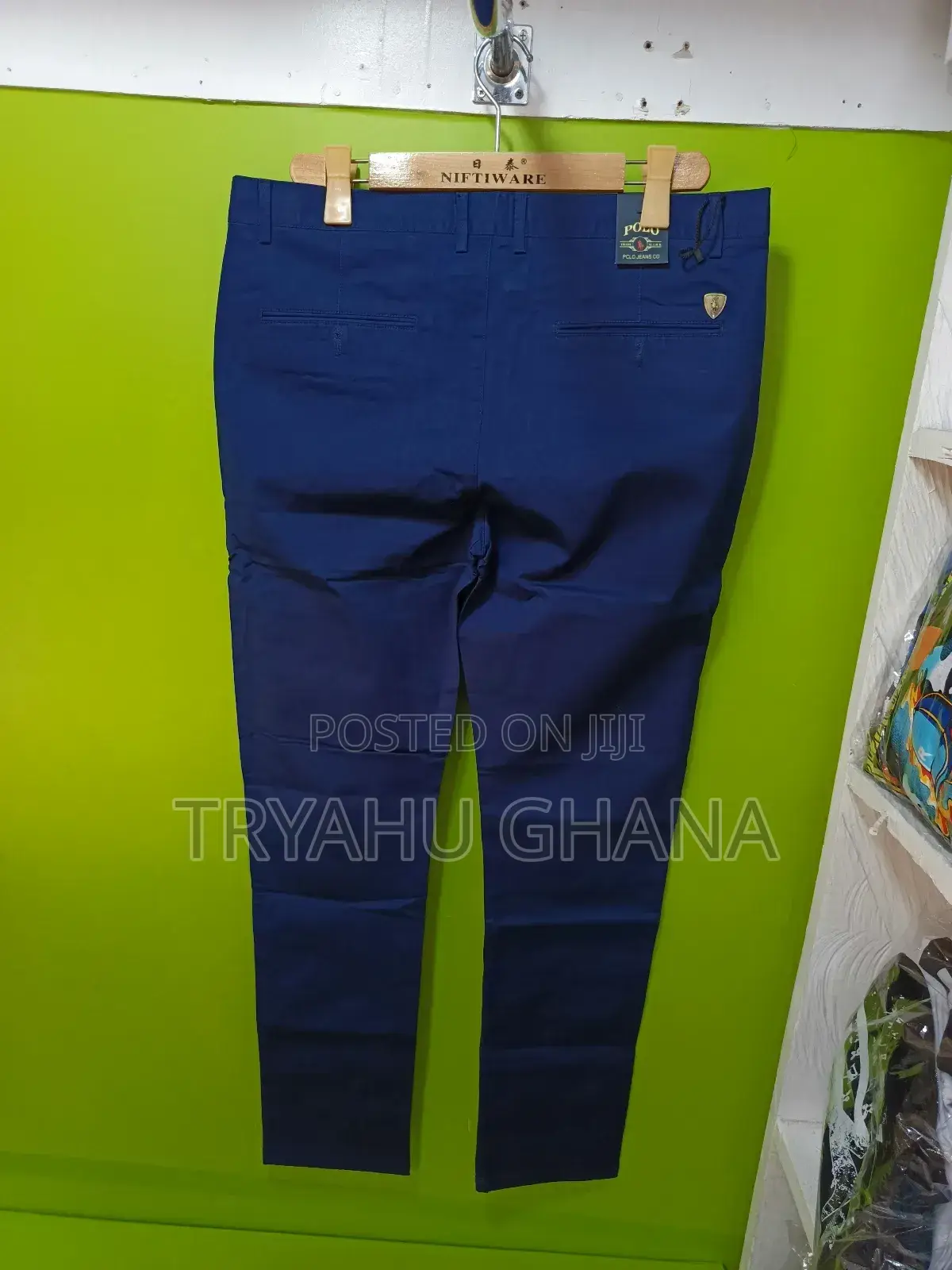 Polo Khaki Trousers For Smooth Feel