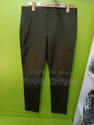 Khaki Trousers To Wear Smart