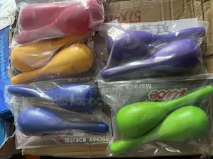 Maracas Alice