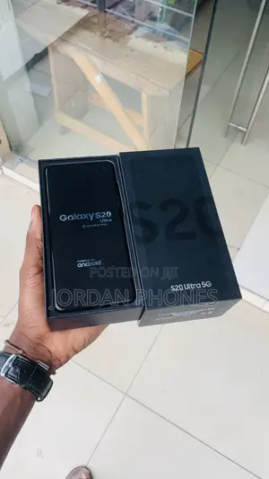 New Samsung Galaxy S20 Ultra 5G 128 GB Black