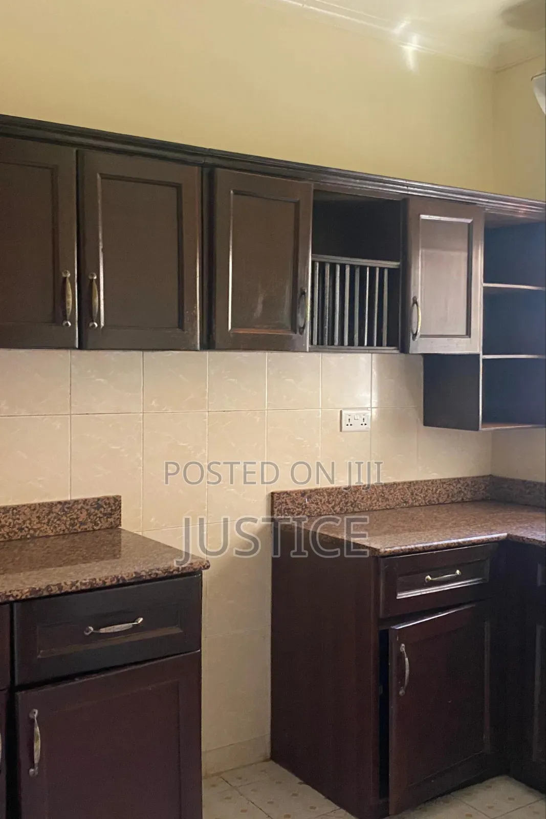 3bdrm House in Oyarifa for rent